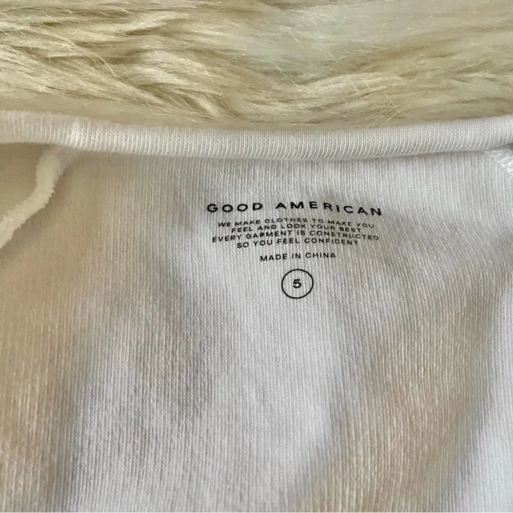 Good American White Micro Rib Scoop Neck Medium Coverage Long Sleeve Bodysuit - Image 51