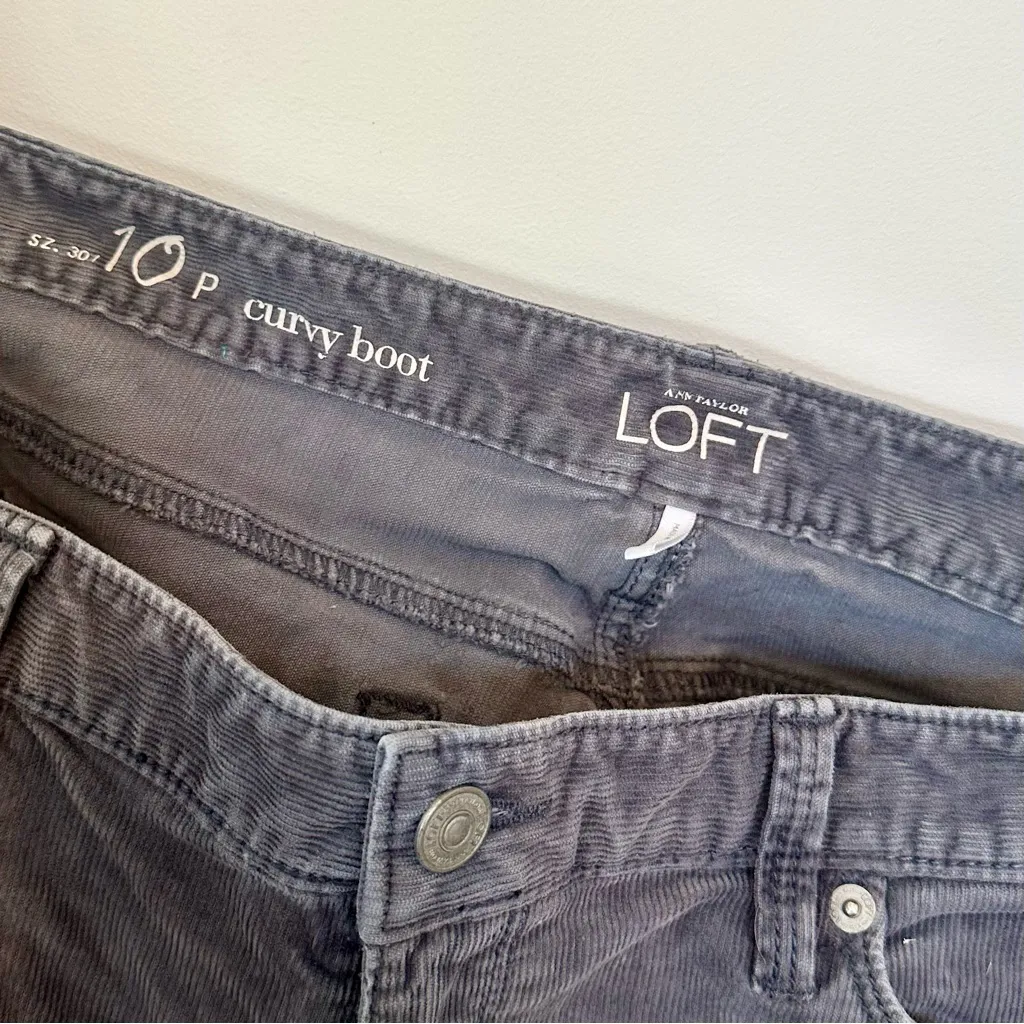 Ann Taylor LOFT Gray Curvy Boot Corduroy Pants - Size: 10P - Image 2