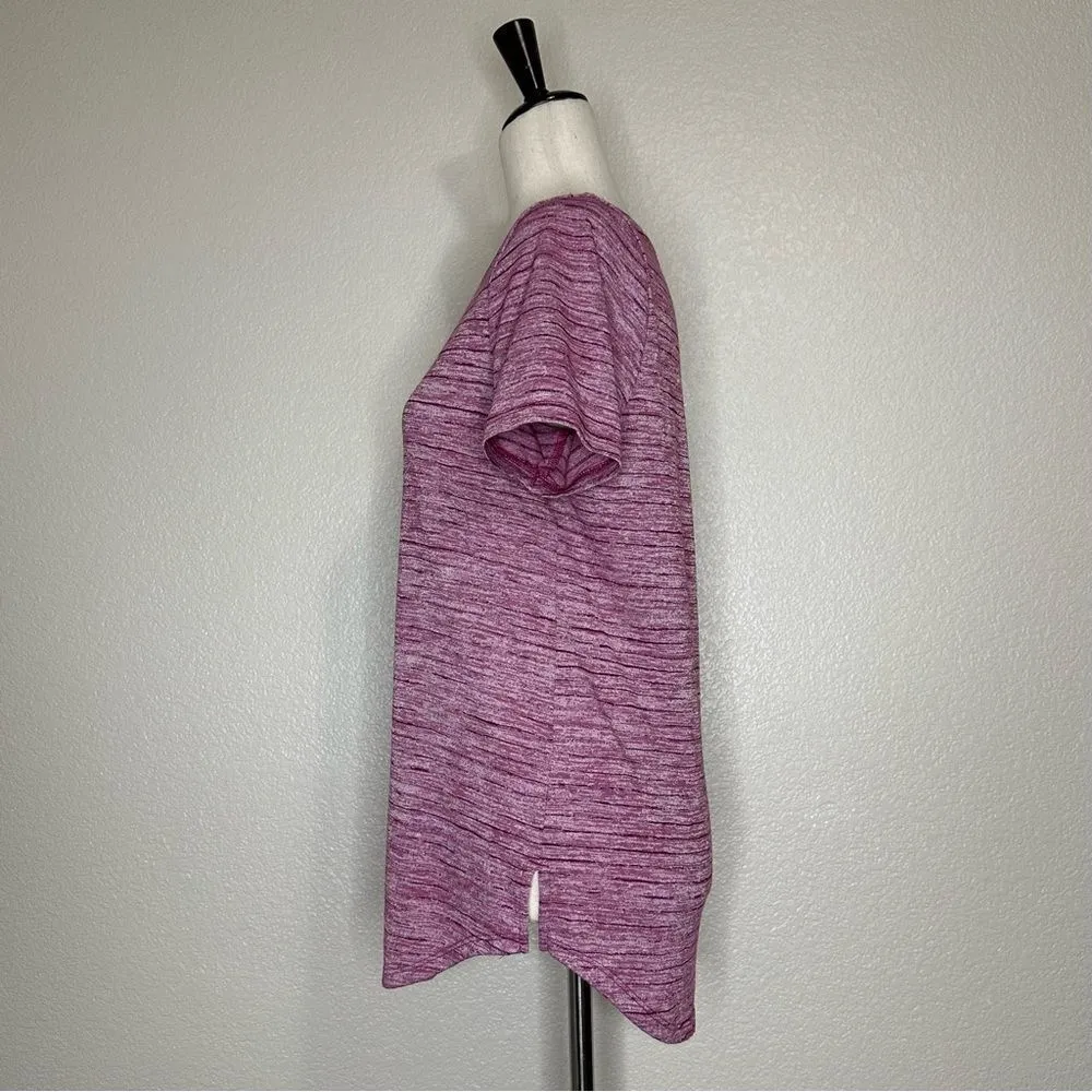 Athleta Breezy Scoop V-neck Short Sleeves Pull Over Tee, Sz Medium - Image 5