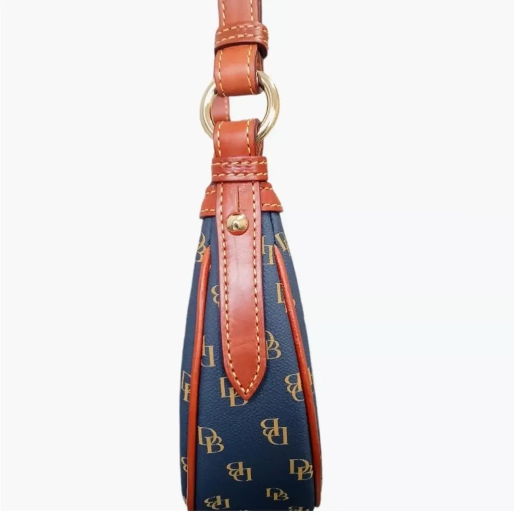 DOONEY & BOURKE
CRESCENT HOBO BAG NWT - Image 7