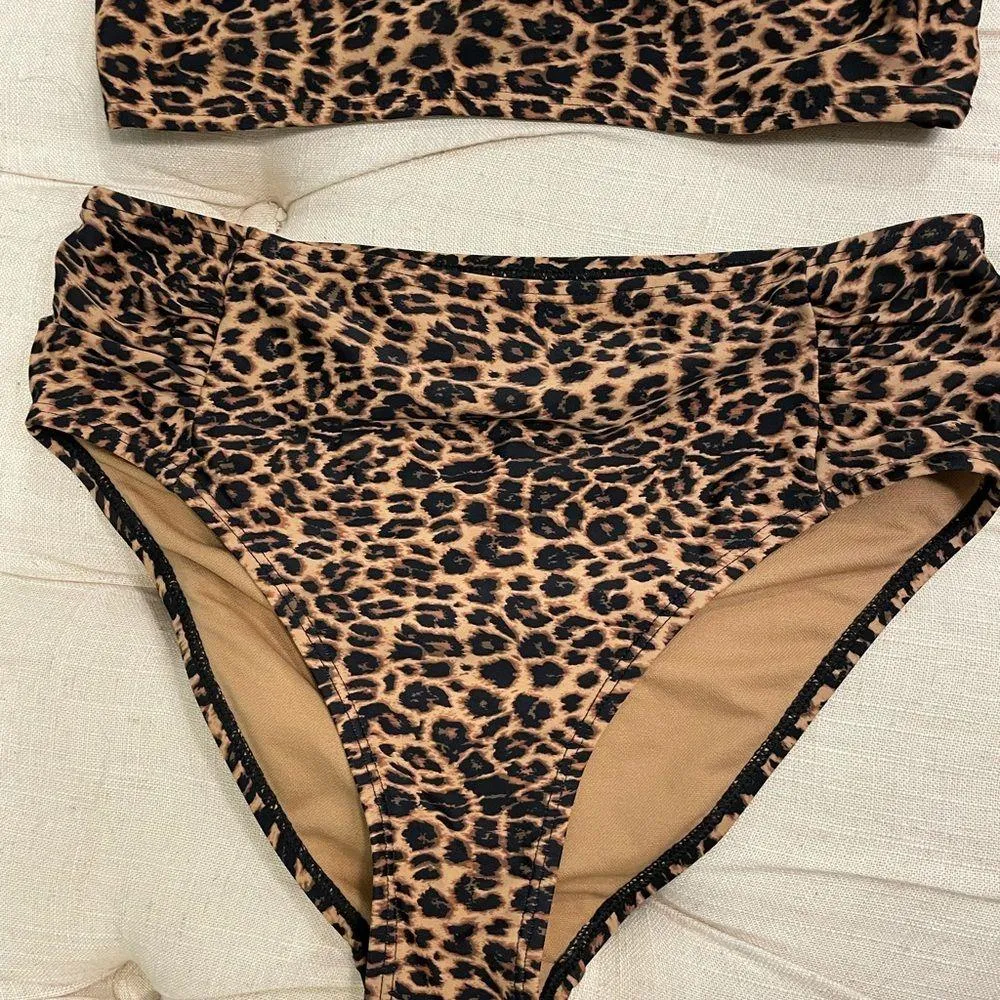Cabana del sol cheetah animal print 2 piece swim suit bikini size small! - Image 3