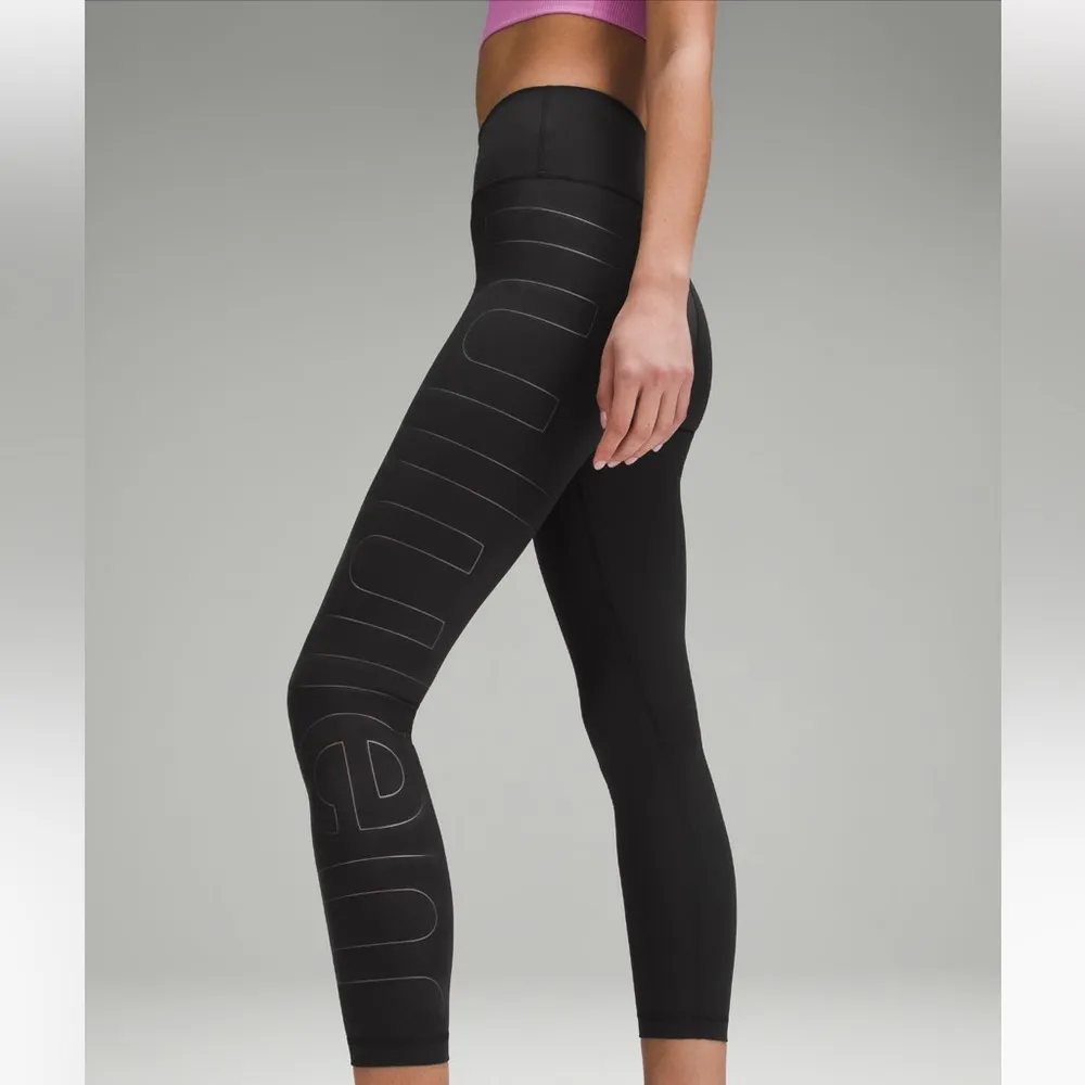 Wunder Train 25” HR tight with lululemon graphic size 4 black - Image 2