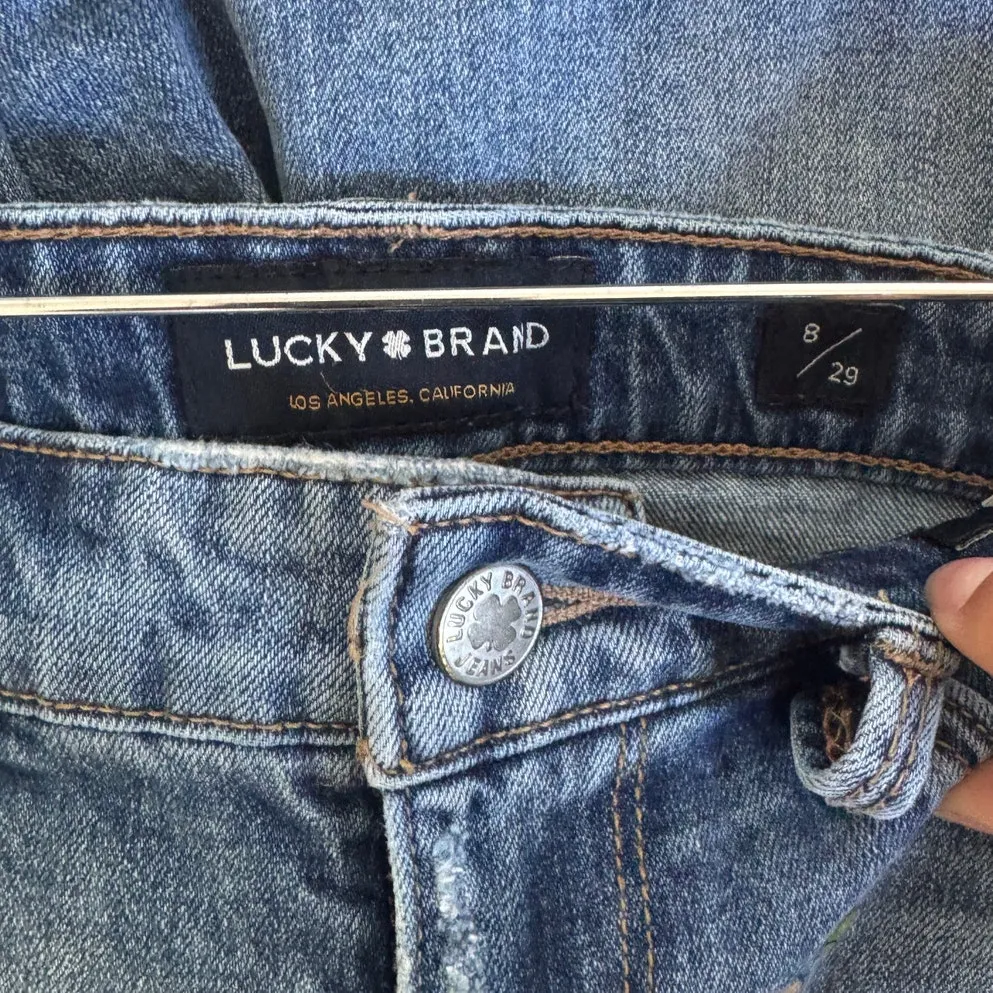 Lucky Brand Roll Up Embroidered Demin Shorts Size 8 / 29 - Image 5