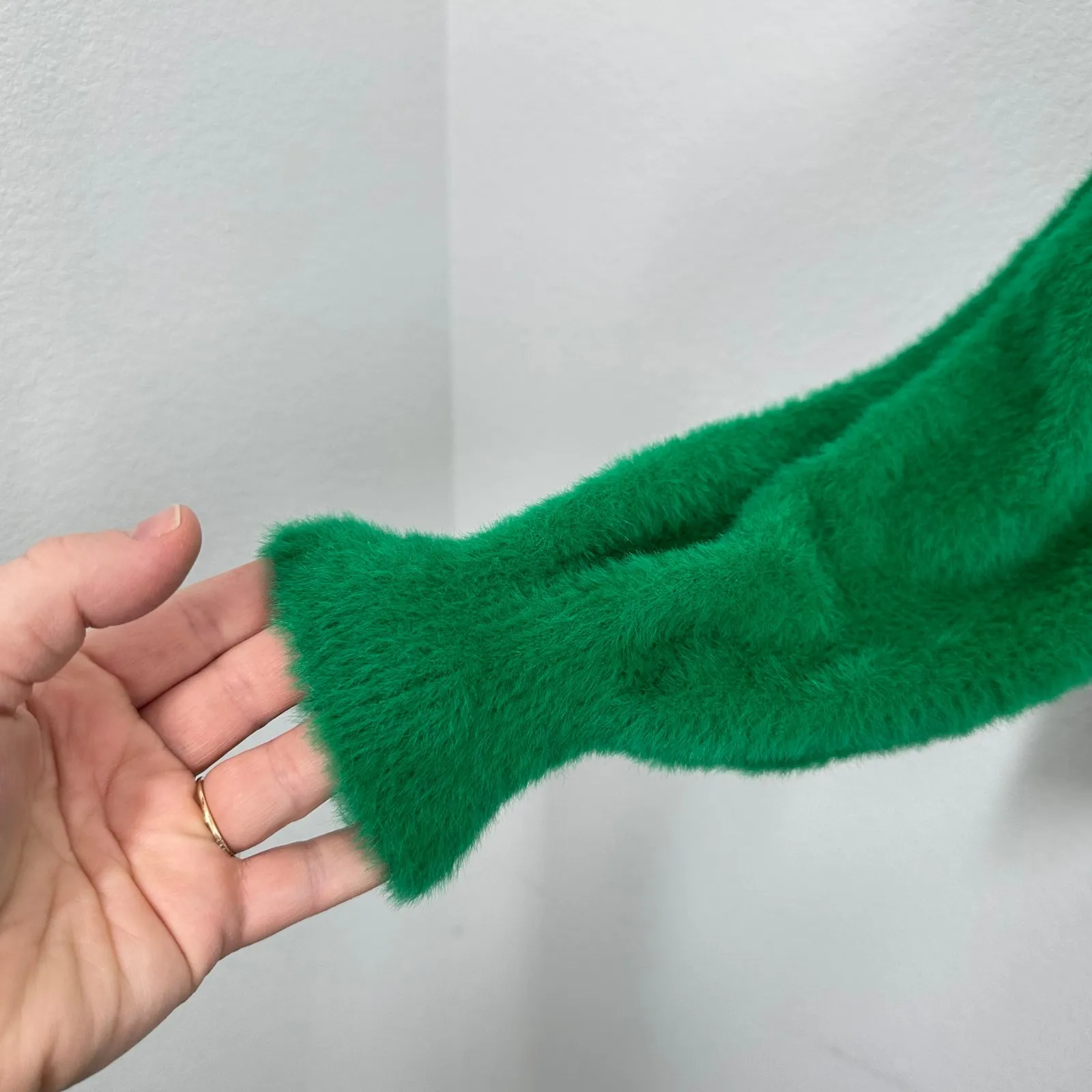 Aerie Fuzzy Sweater Kelly‎ Green Long Sleeve Crew Neck Cozy Knit Top Size S P - Image 4