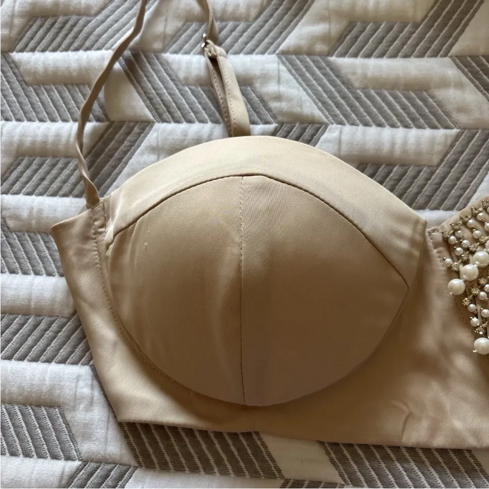Blithe LA Womens Pearl Embellished Beige Underwire Bra Top Size Medium NWT - Image 3