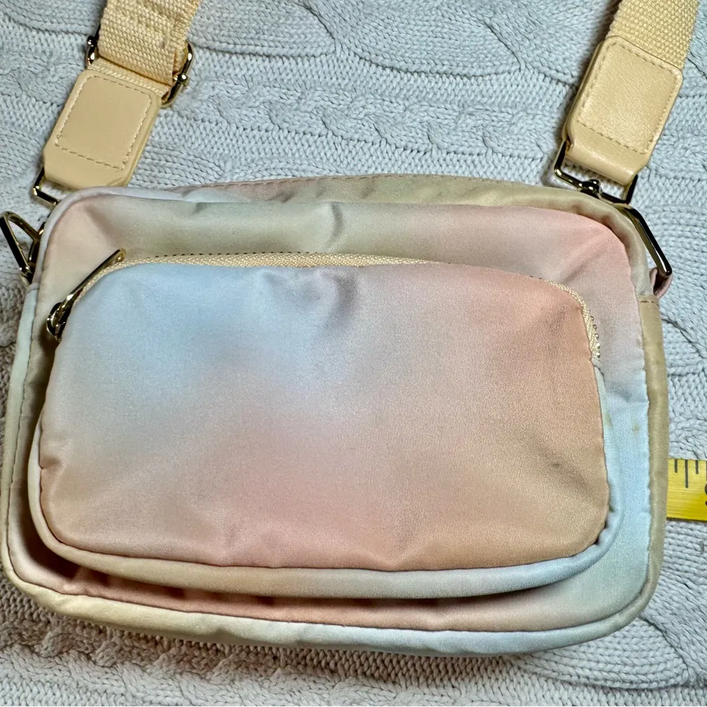 Wild Fable Gradient Pastel Crossbody Bag - Image 12