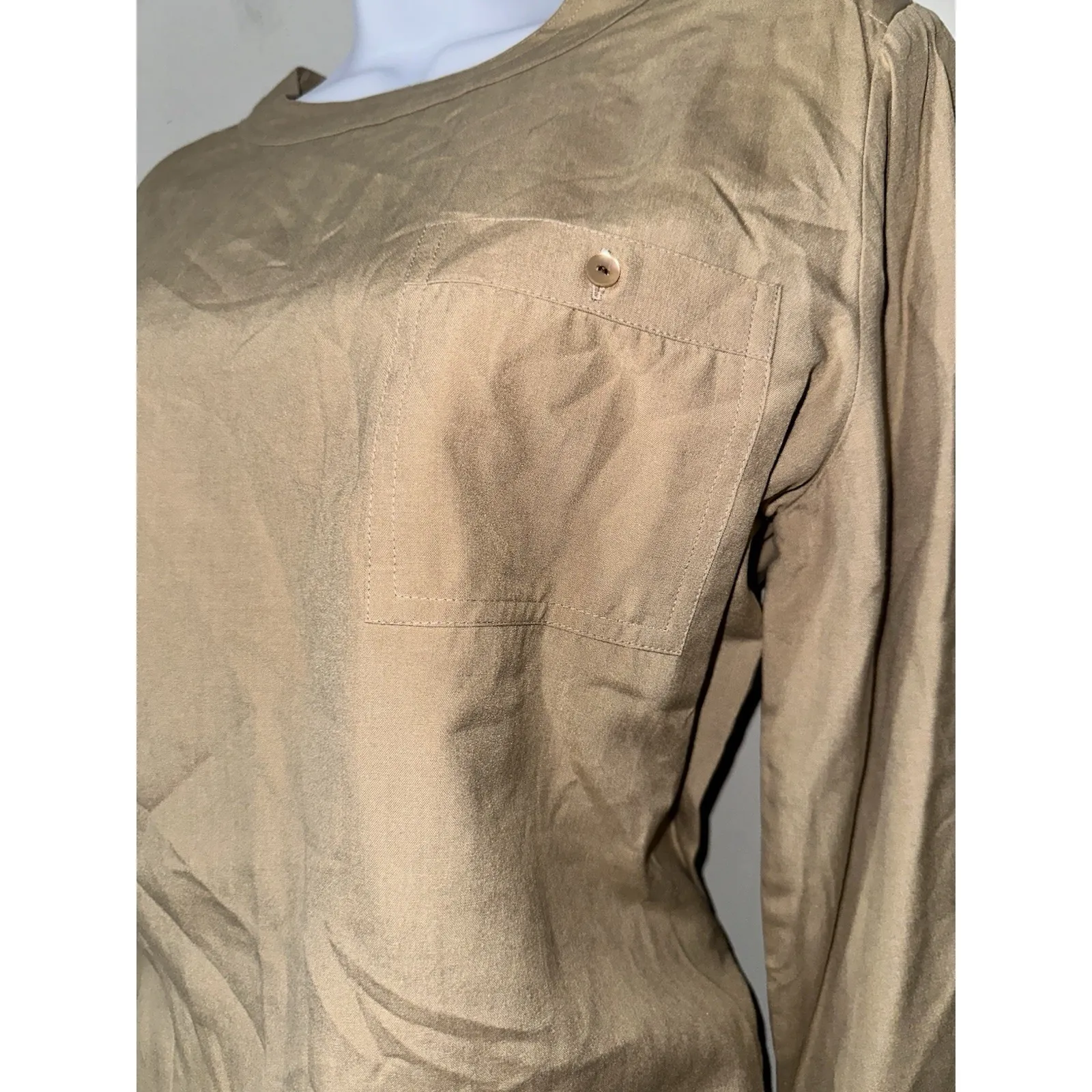 Vintage Pierre Cardin 100% Silk Blouse Top Size 9/10 Beige Tan Button Shoulder - Image 2