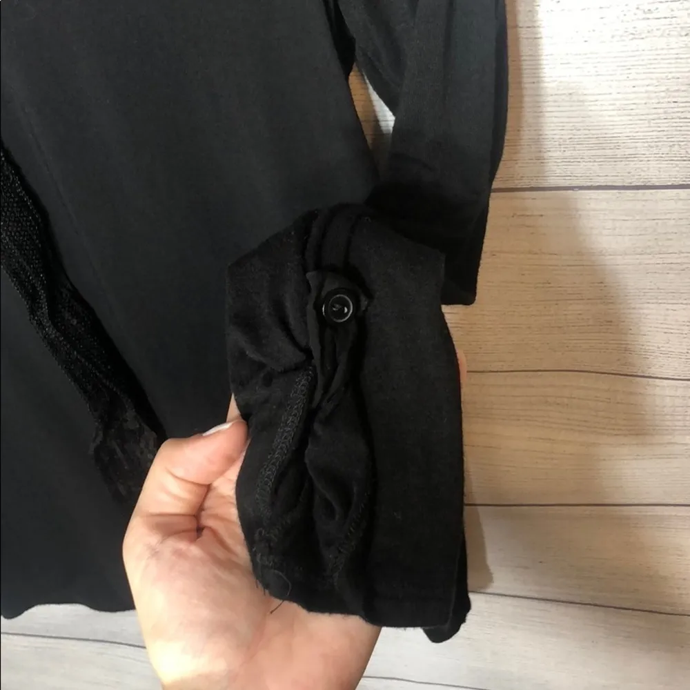 Vintage Havana - Medium - Blouse w/ Sequin Detail - Image 6