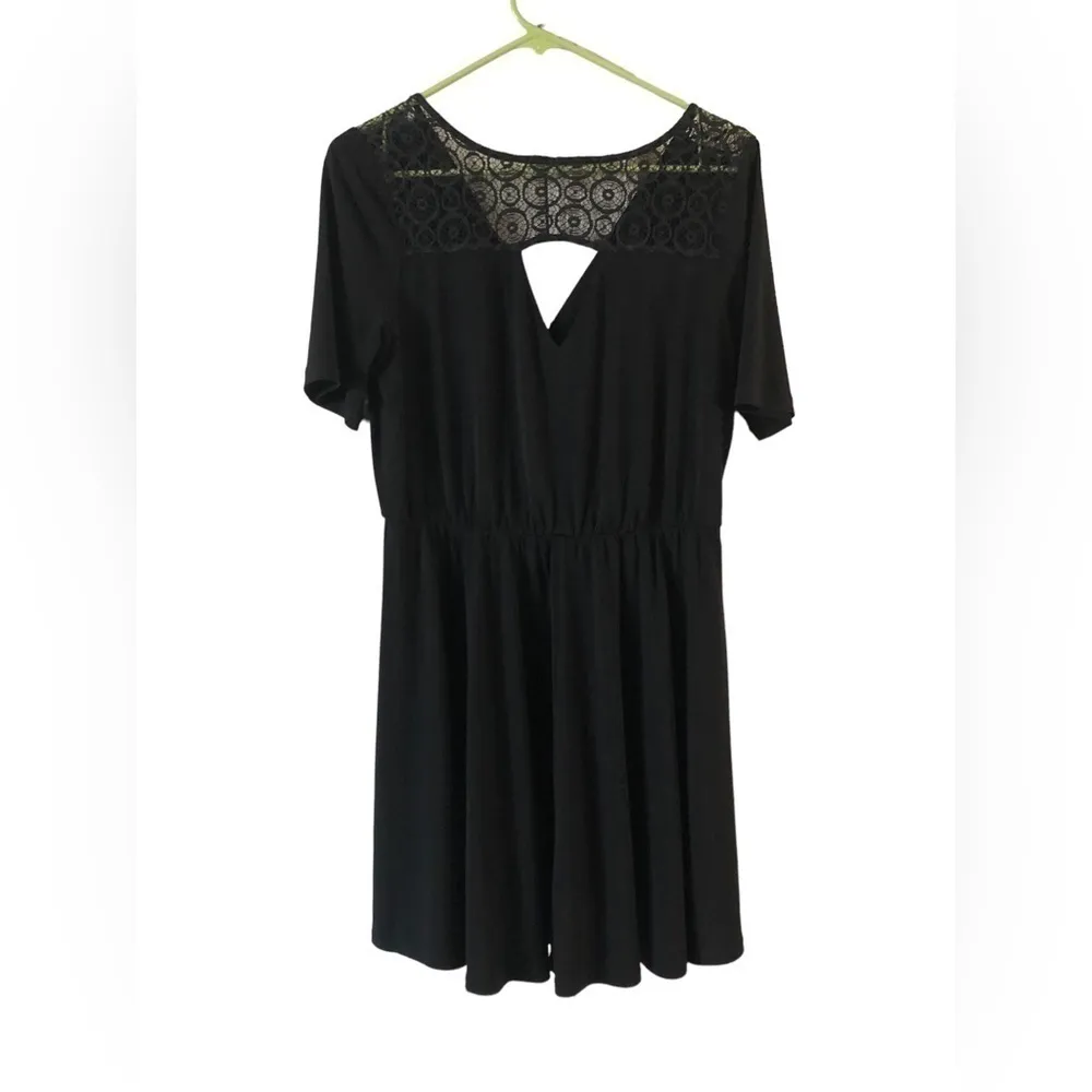 BCBGENERATION black‎ dress sz medium - Image 2