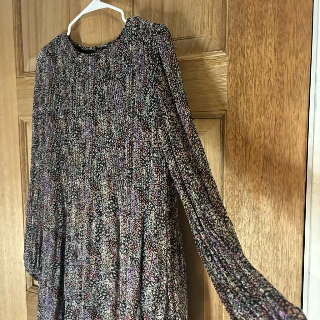 Wishlist apparel Floral Pleated‎ Long Sleeve Mini Dress Small/Medium - Image 2