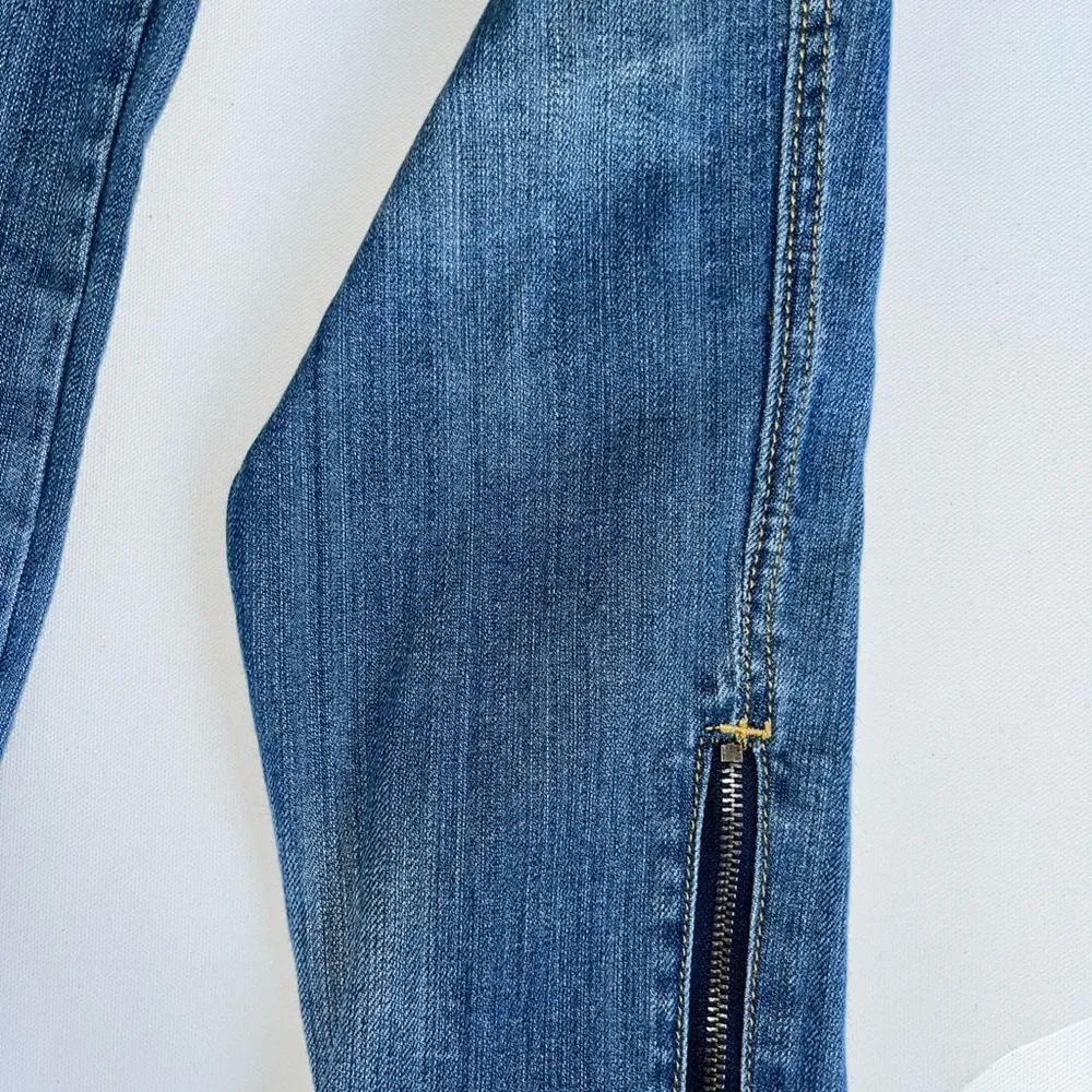 Seven for all mankind cropped low rise jeans. Size 6. Blue - Image 2