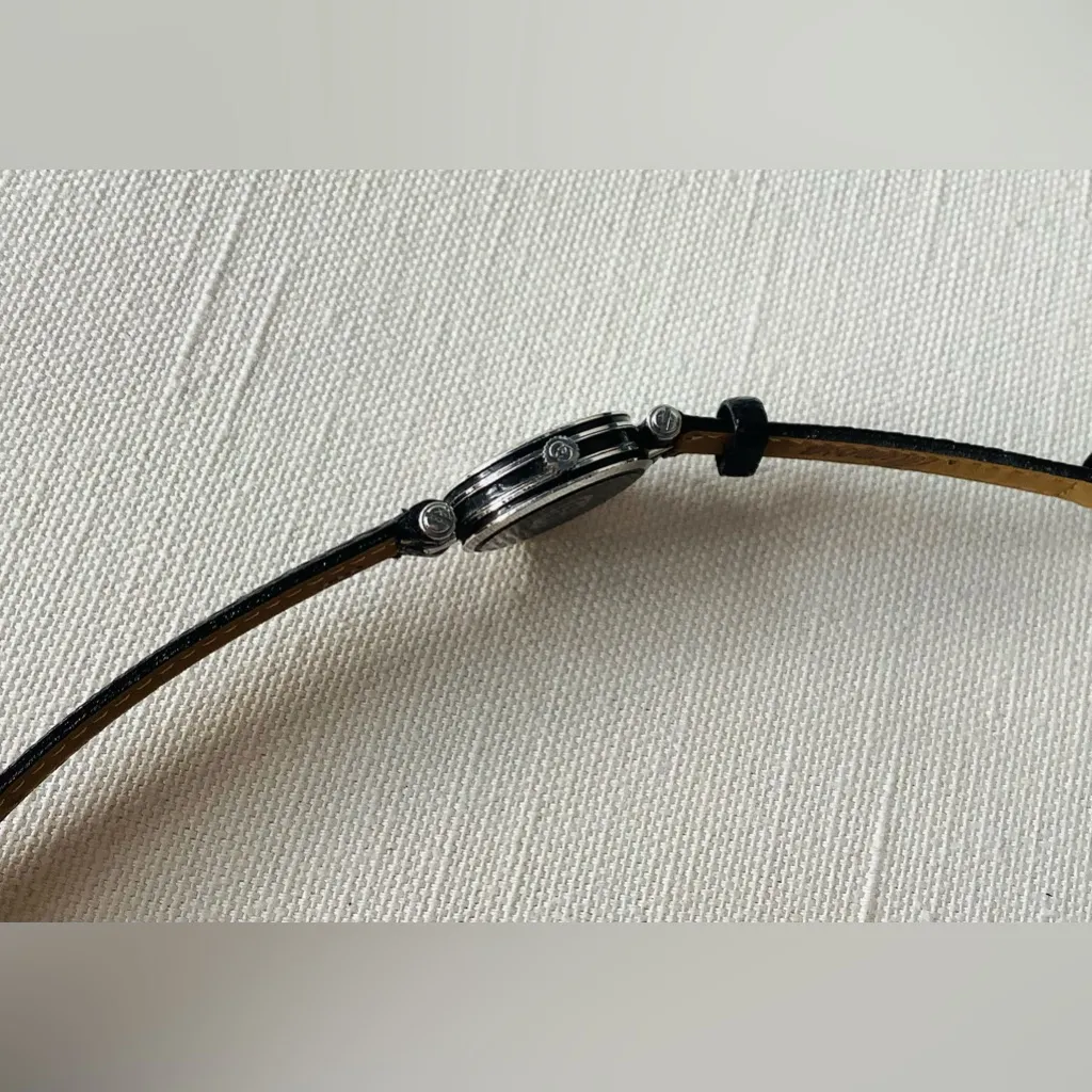 Ladies GUCCI SHELLY LINE watch 🔥🔥🔥 - Image 12