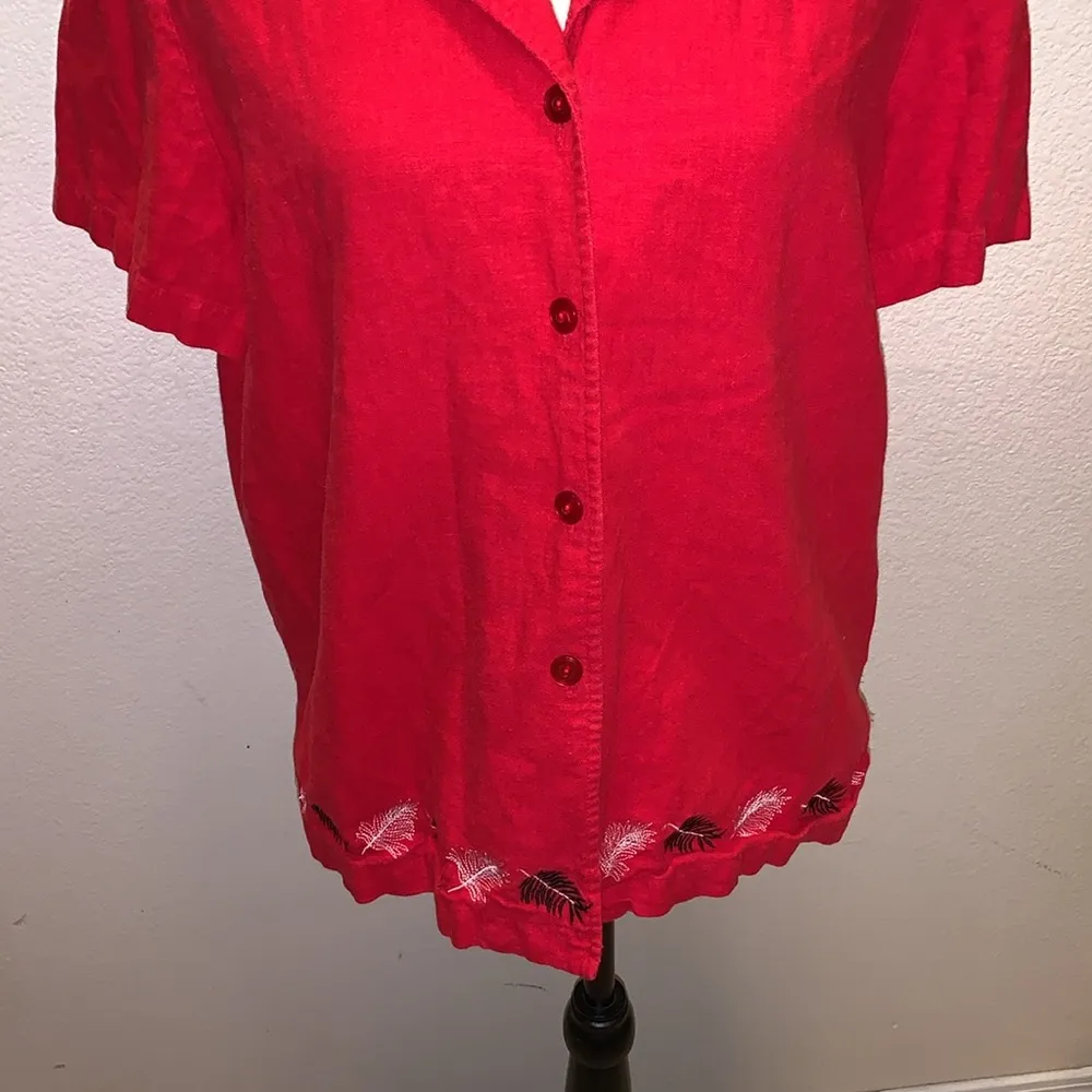 Sag Harbor linen red embroidered lead button Down shirt - Image 3
