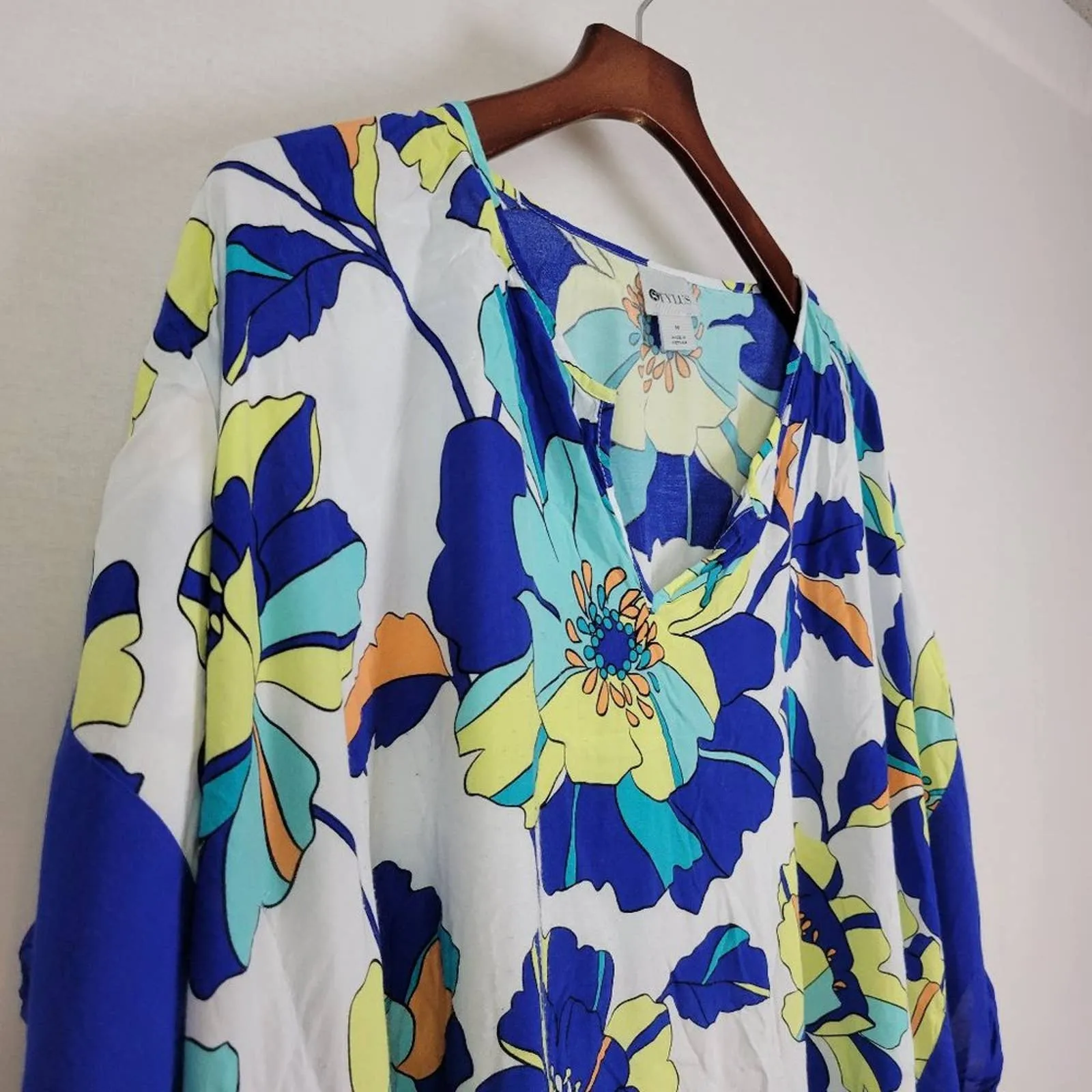 Stylus Womens Top Size M Wide Sleeve Blue Floral‎ Print Crepe Blouse Size M - Image 10