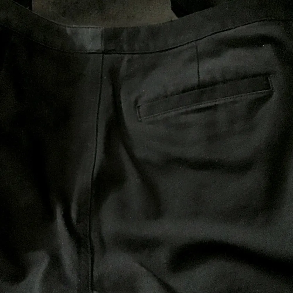 Sigrid Olsen Beaded floral black Capri pants - Image 7