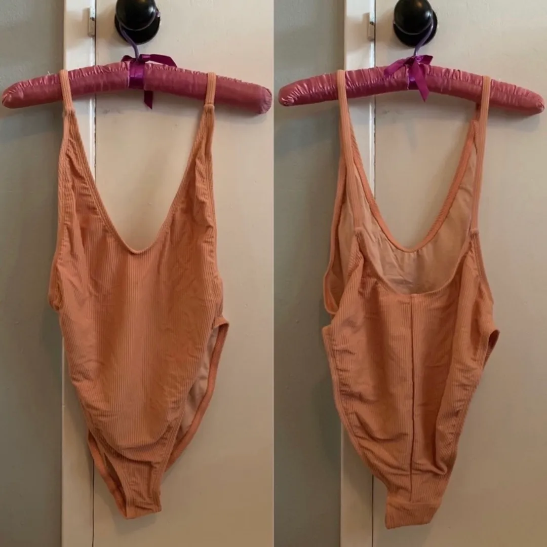 New Backless Nude Peach Low Back One Piece Swimsuit - Image 9