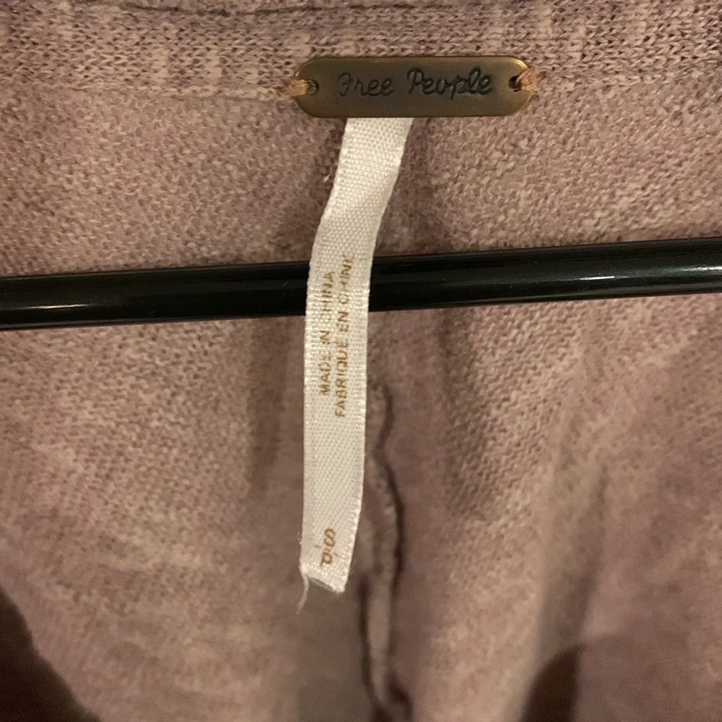 Free people small sweater cardigan  EUC - Image 2