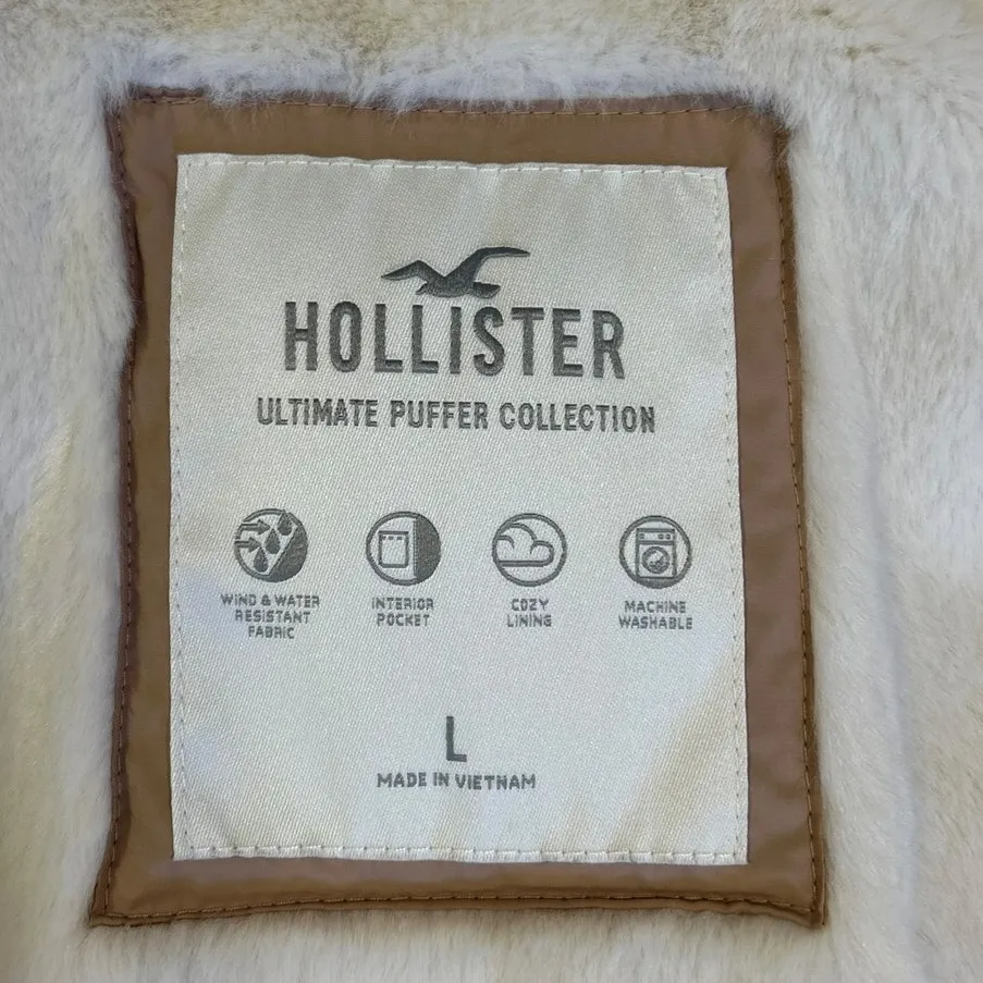 NWOT HOLLISTER Beige Faux Fur Lined Zip Up Cropped Quilted Puffer Jacket LARGE - Image 4