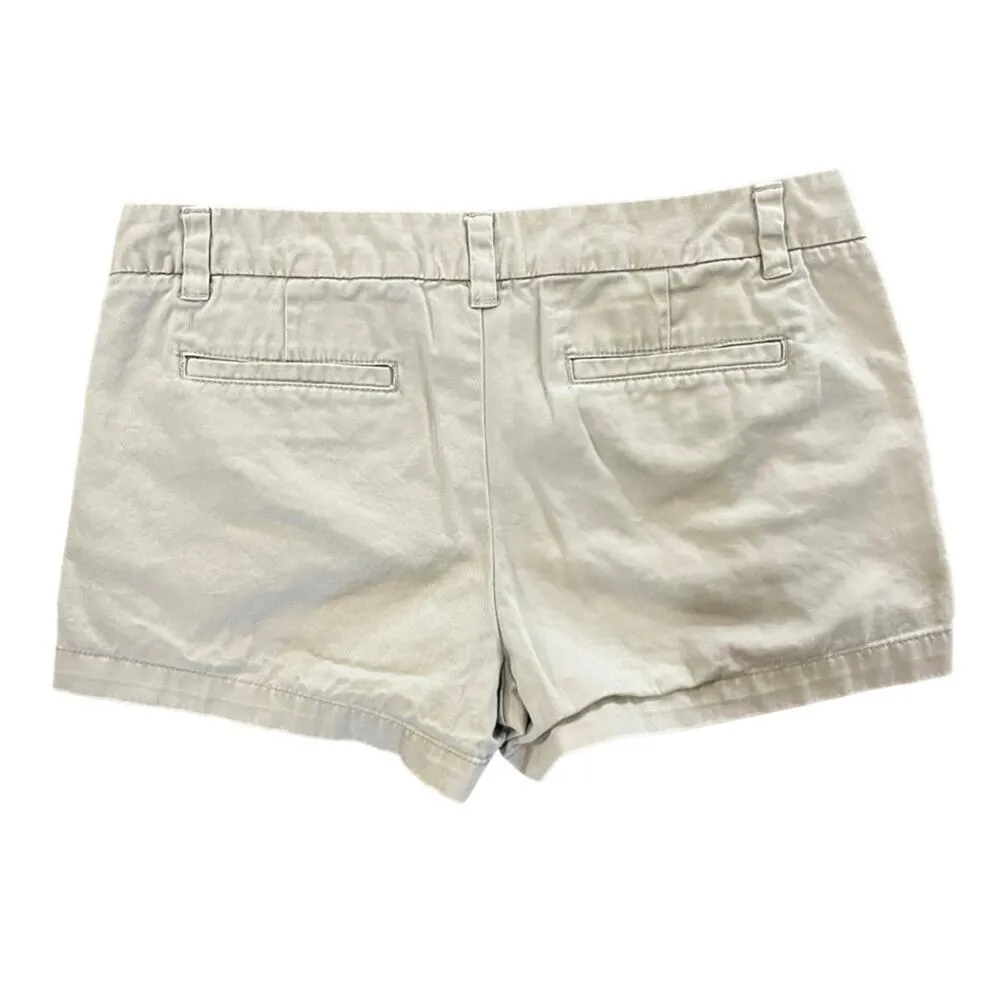 Merona Womens Chino Shorts Size 8 Khaki Flat Front Granola Preppy Simple Neutral - Image 3