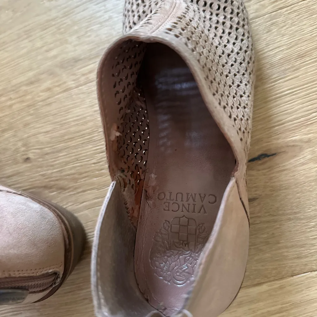 Vince Camuto  suede ankle bootie - Image 6