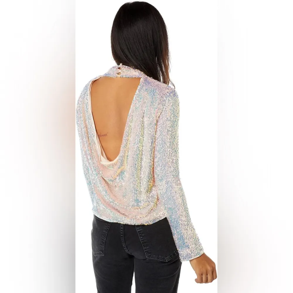 REVOLVE NWT | ASTR the Label Lia Top | Iridescent Sequins | Open Back | Large - Image 8