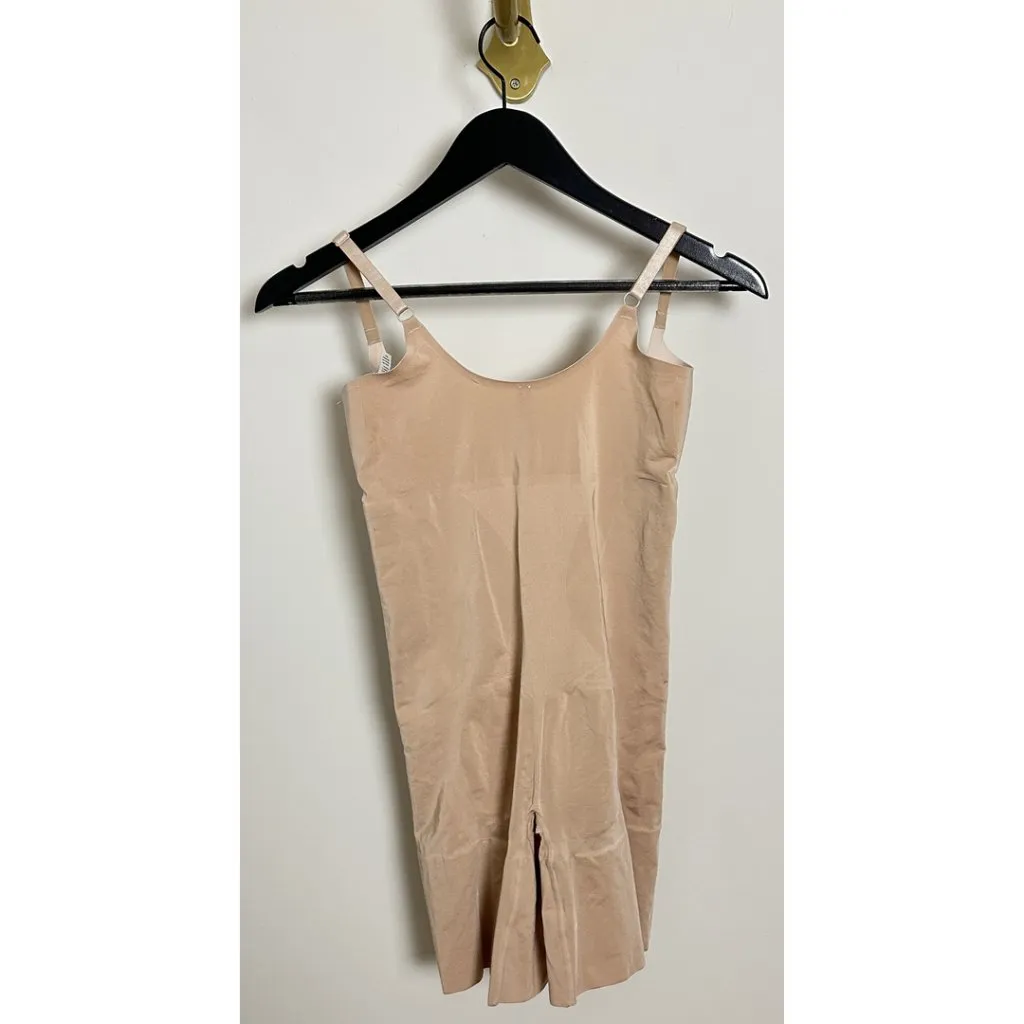 SPANX SPANXsculpt OnCore Open-Bust Mid-Thigh Bodysuit in Soft Beige Size Large - Image 7