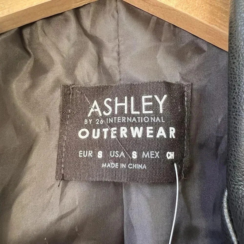 NWT‎ Francesca Leather Jacket Size Small Black - Image 2