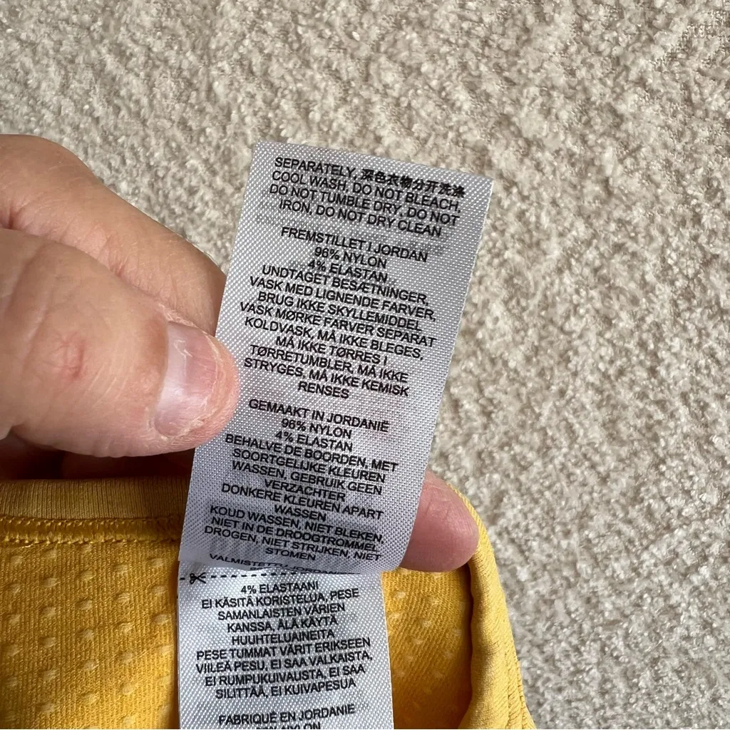 Gymshark Women’s Vital Yellow Seamless Crop‎ Long Sleeve Top Stretch Size Small - Image 11