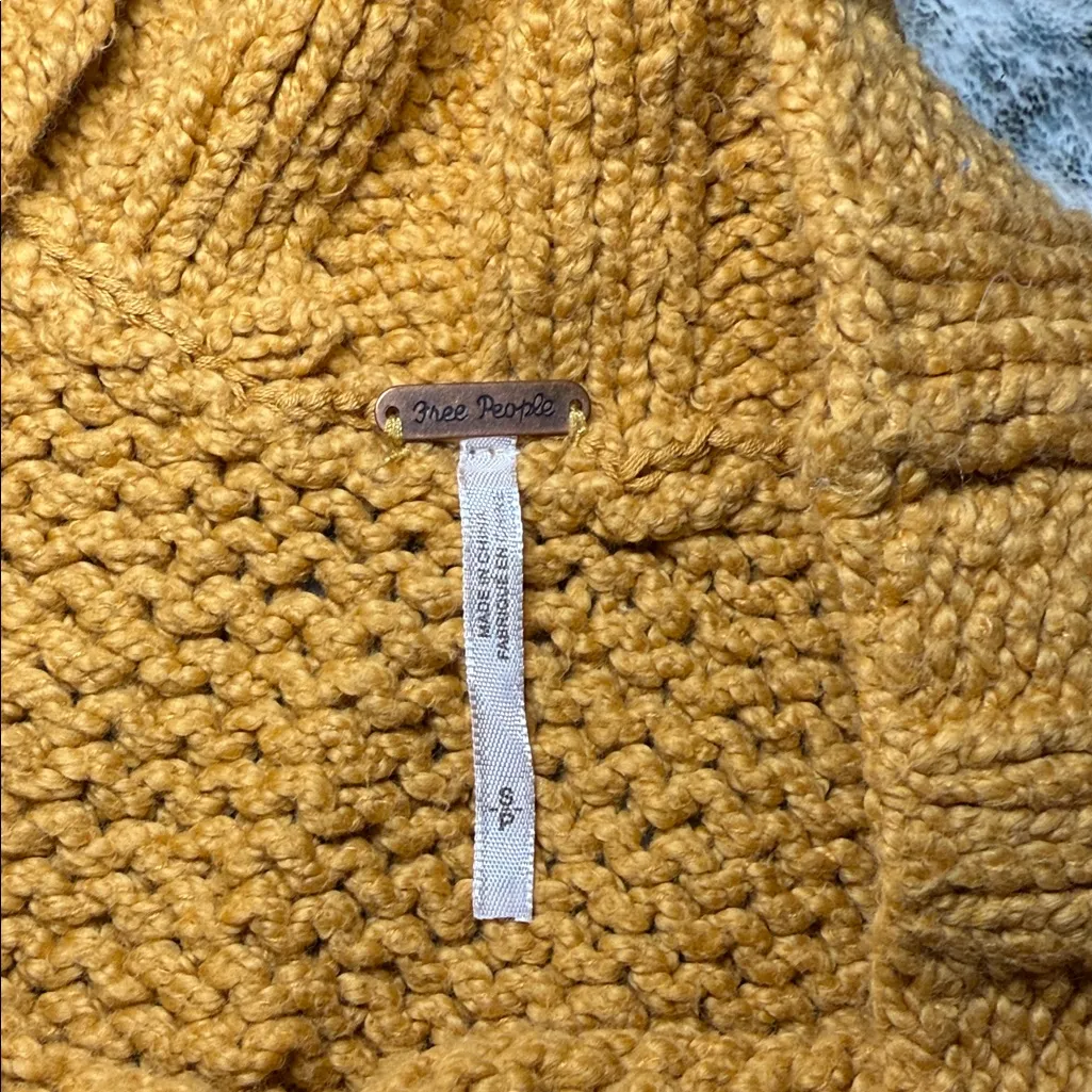 Free People Womens Off-Shoulder Sweater - Image 7