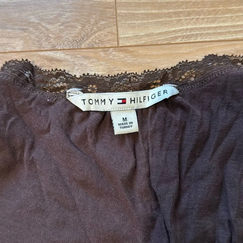 New Tommy Hilfiger Vintage Tank Top Size Medium with lace neckline - Image 3