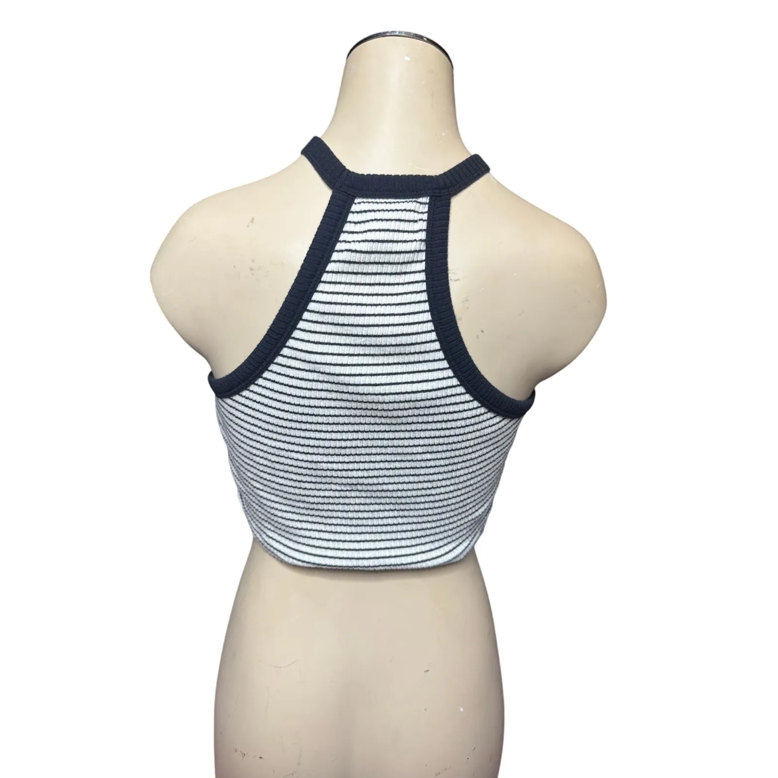 Hollister Women’s Medium Cropped Tank Top Black/White Striped Halter Knit 2000s - Image 2