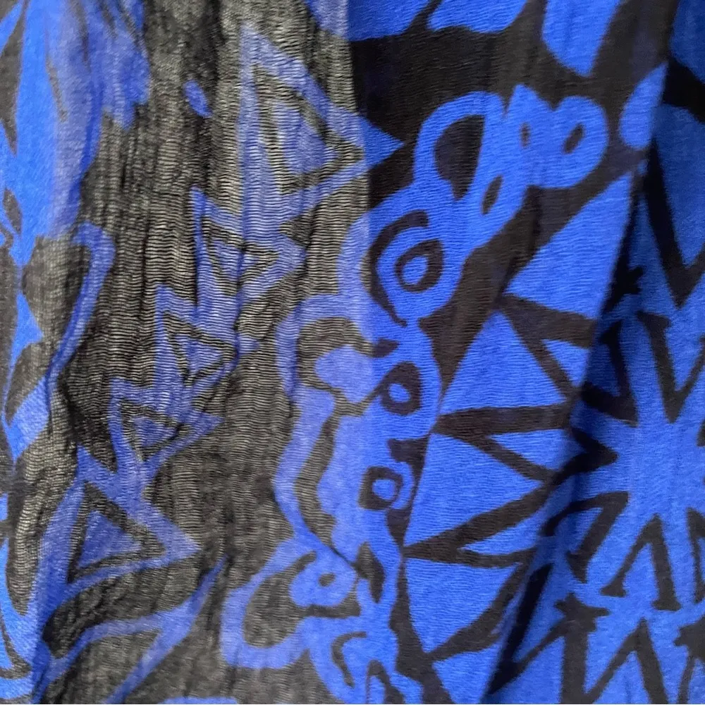 Marchesa Voyage Blue Floral Scarf - Image 6