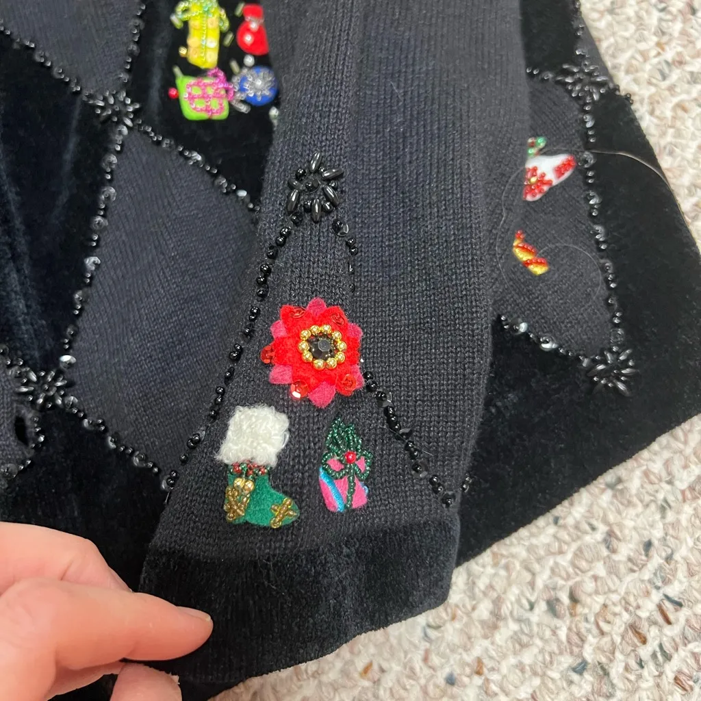 Berek Black Sweater with Faux Fur Trim Size L - Image 9