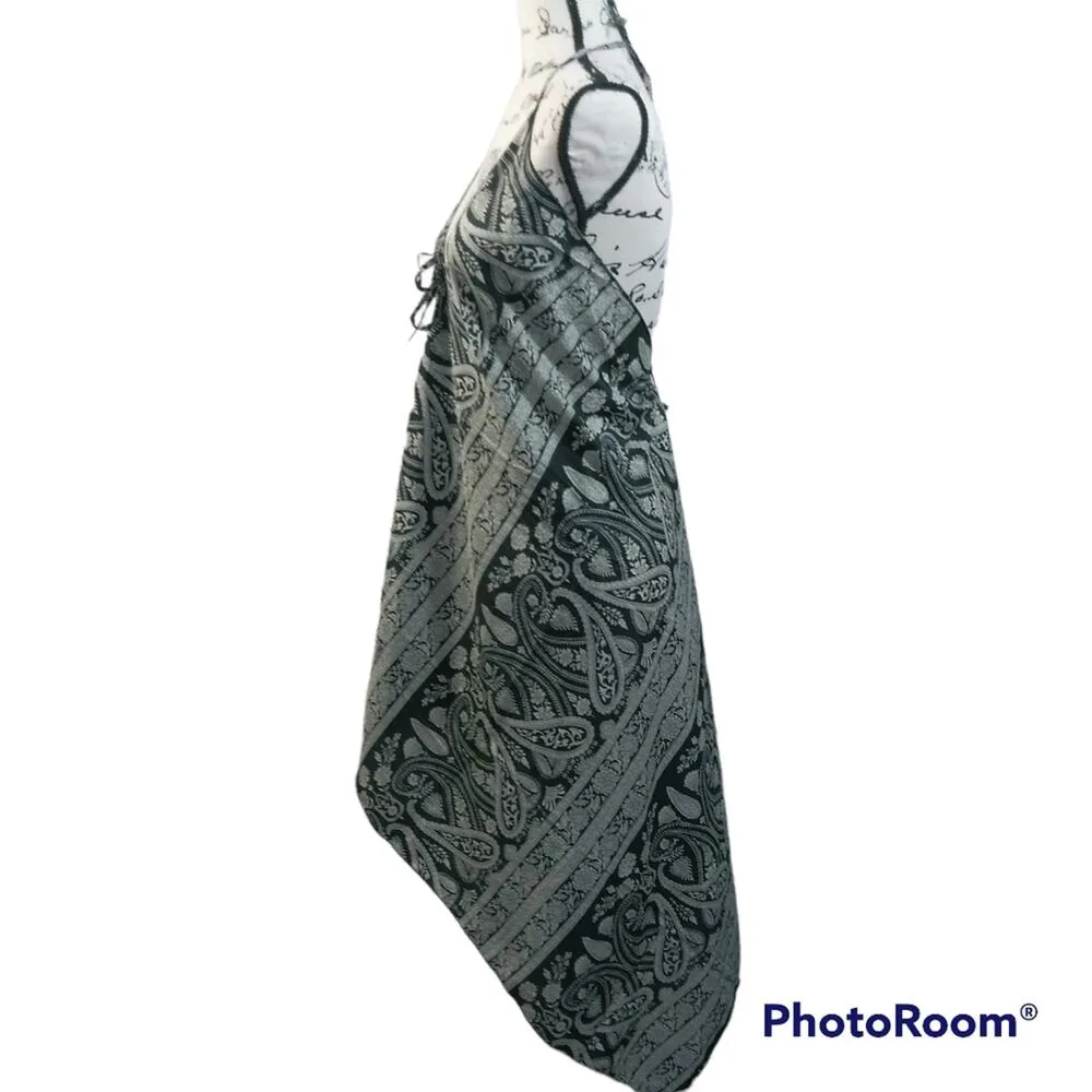 Do Everything In Love Black White Paisley Print Asymmetrical Dress OS - Image 2