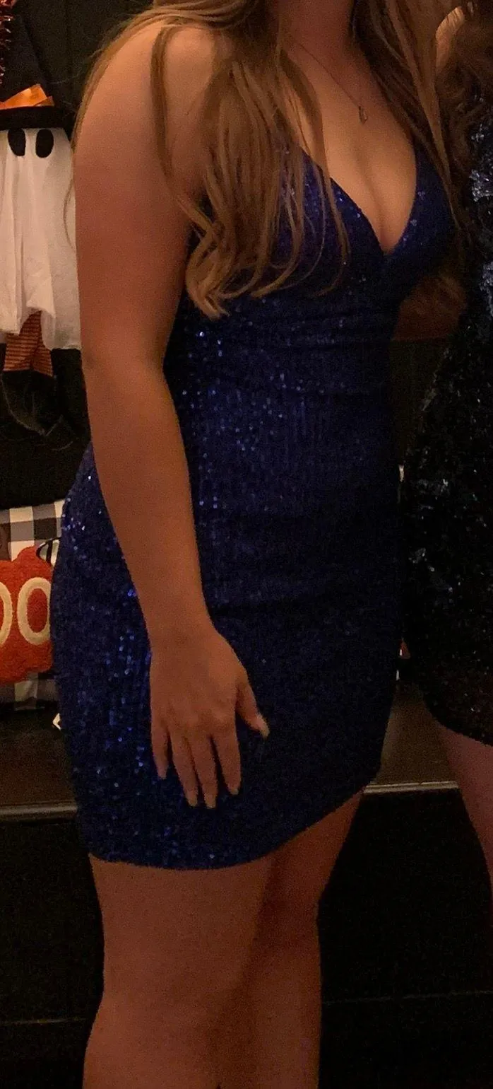 Rich’s Apparel Size M - Image 4