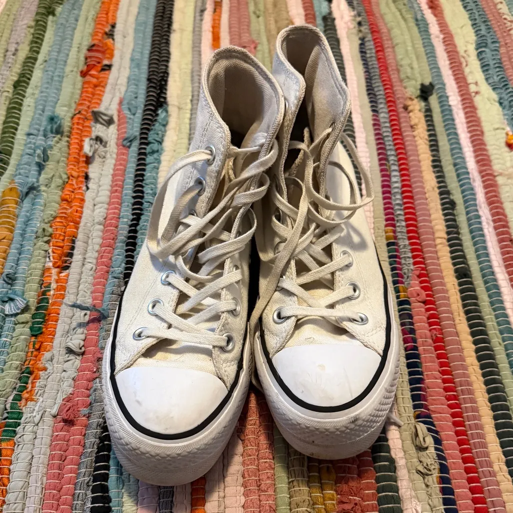 Converse Women's Classic White High-Tops - Image 5