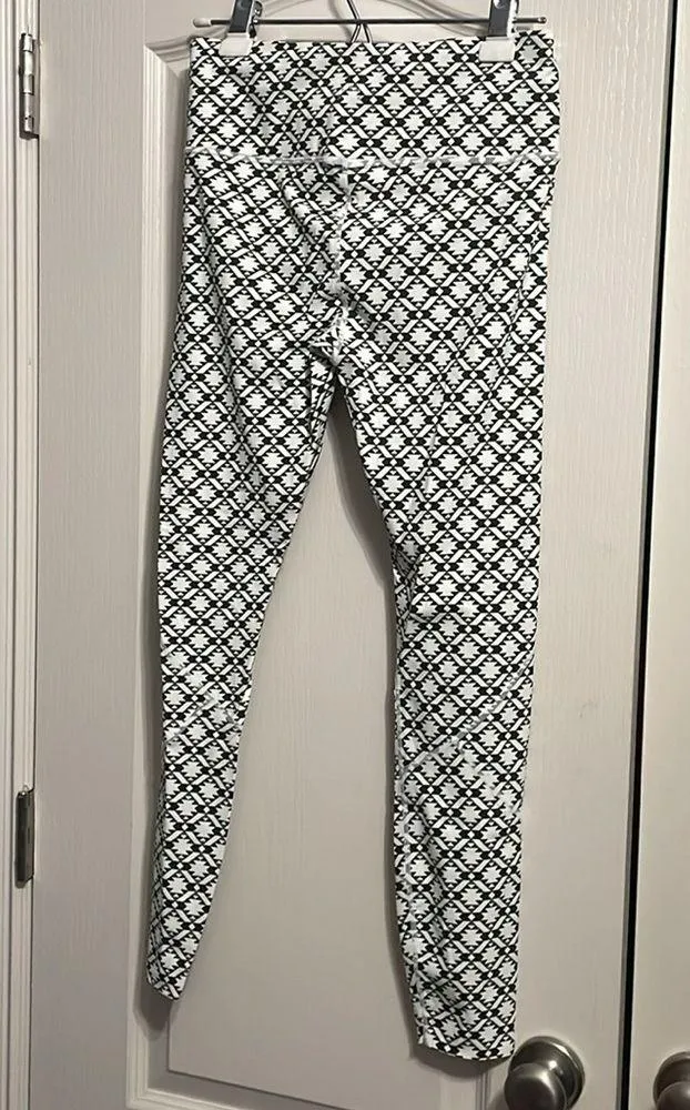 💖 Varley Bedford Yoga Legging in Equinox Geometric Print - Image 3