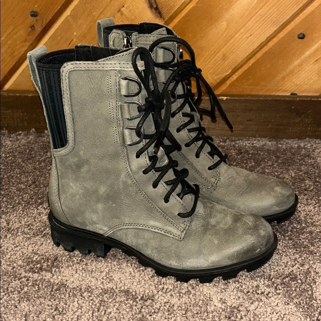 Sorel Phoenix Lace-Up All Weather Winter Combat Boots in Gray Alpine Tundra - Image 3