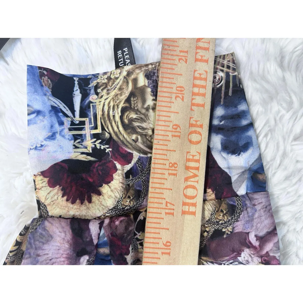 PRETTY LITTLE THING Renaissance Balloon Sleeve Corset Zip Up Top Size 1X New Tag - Image 7