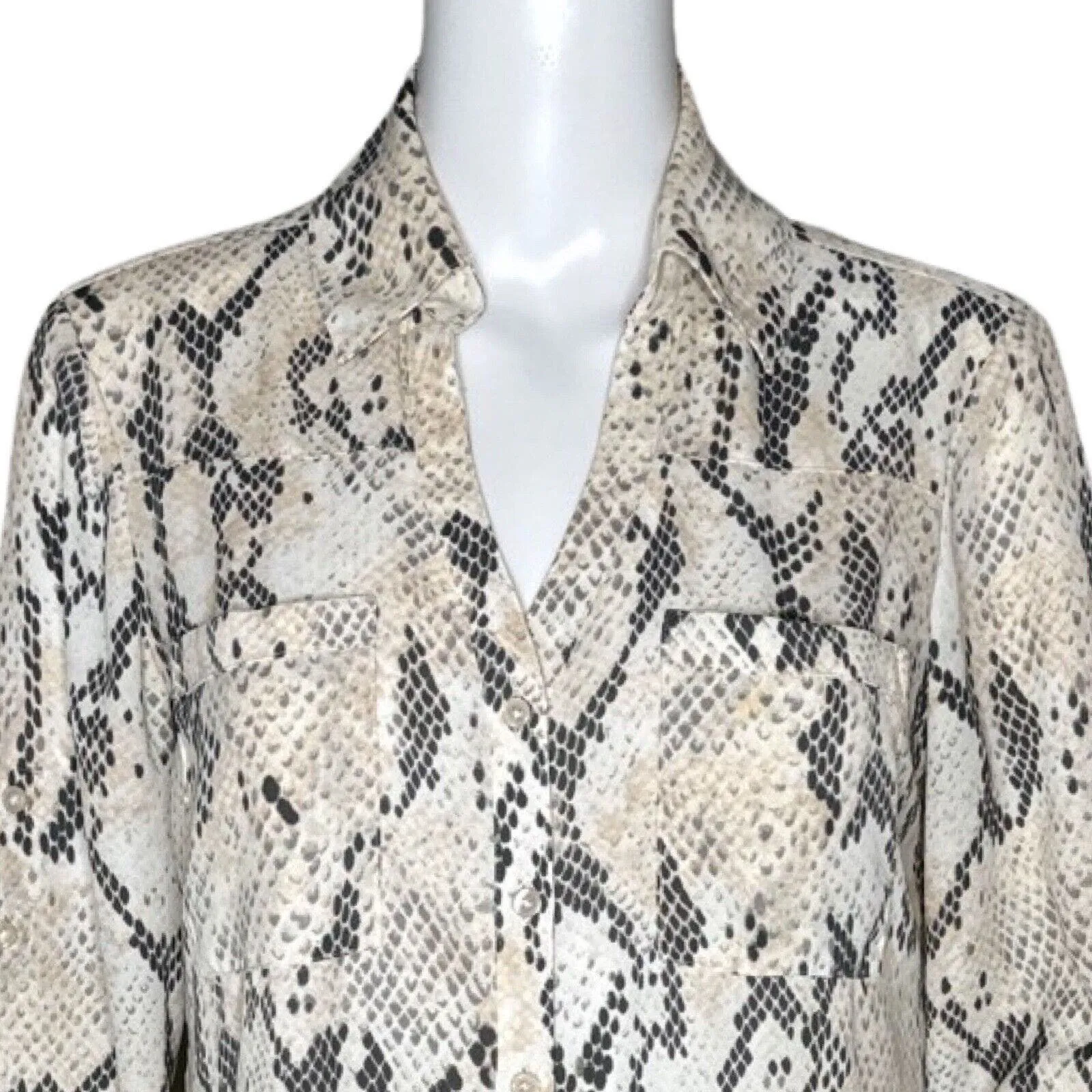 Express Shirt Womens Small‎ Portofino Cream Black Snake Print Office Casual Edgy - Image 5