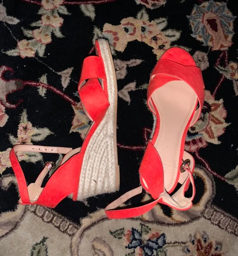 H&M Red Wedges - Image 3