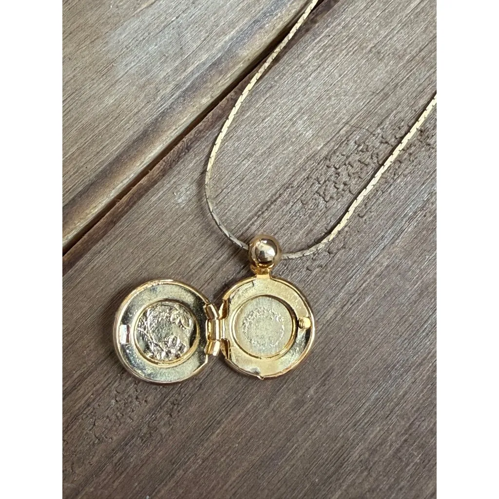 Vintage Gold Tone Locket Necklace With Hand - Image 2