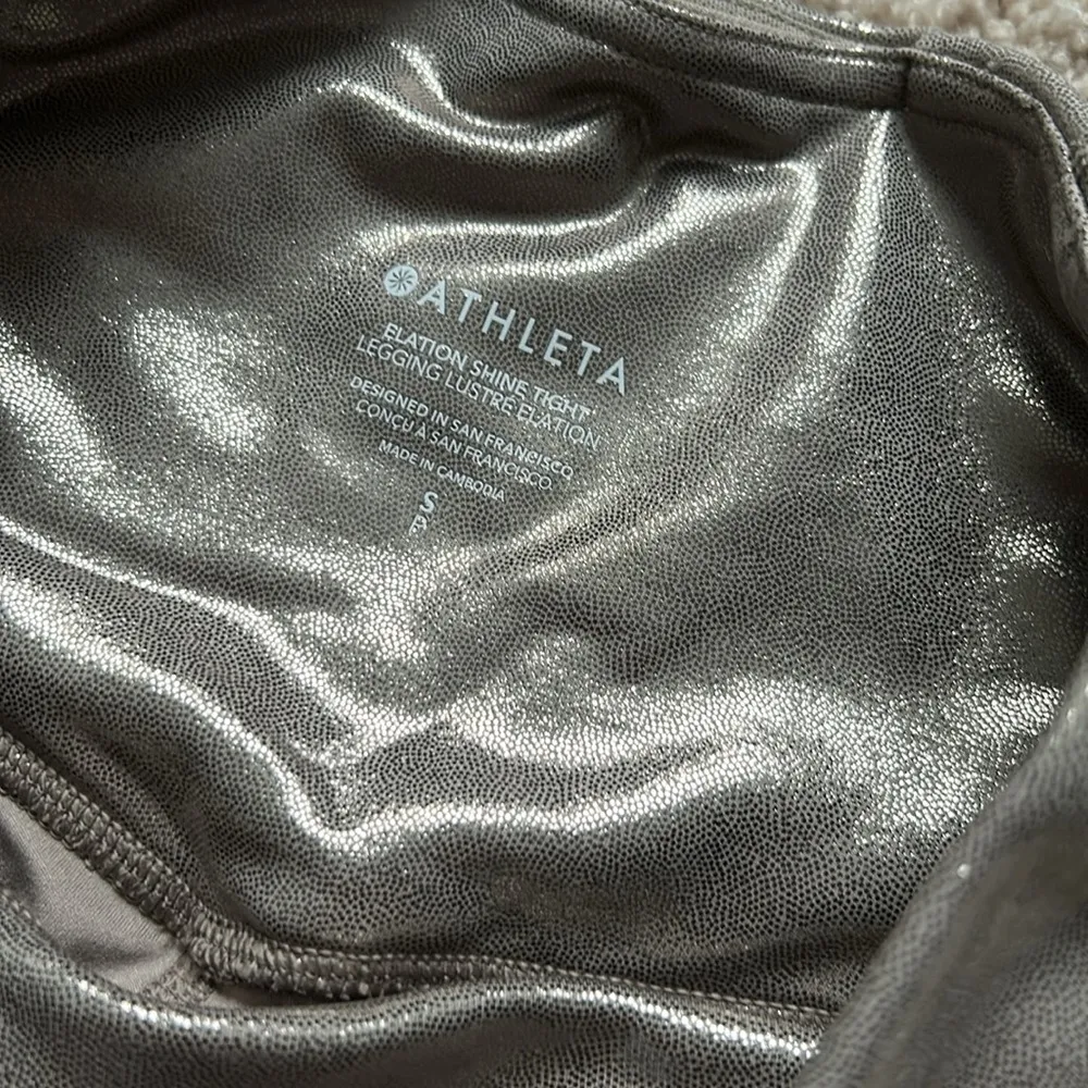 Athleta glossy leggings & top set. S - Image 11