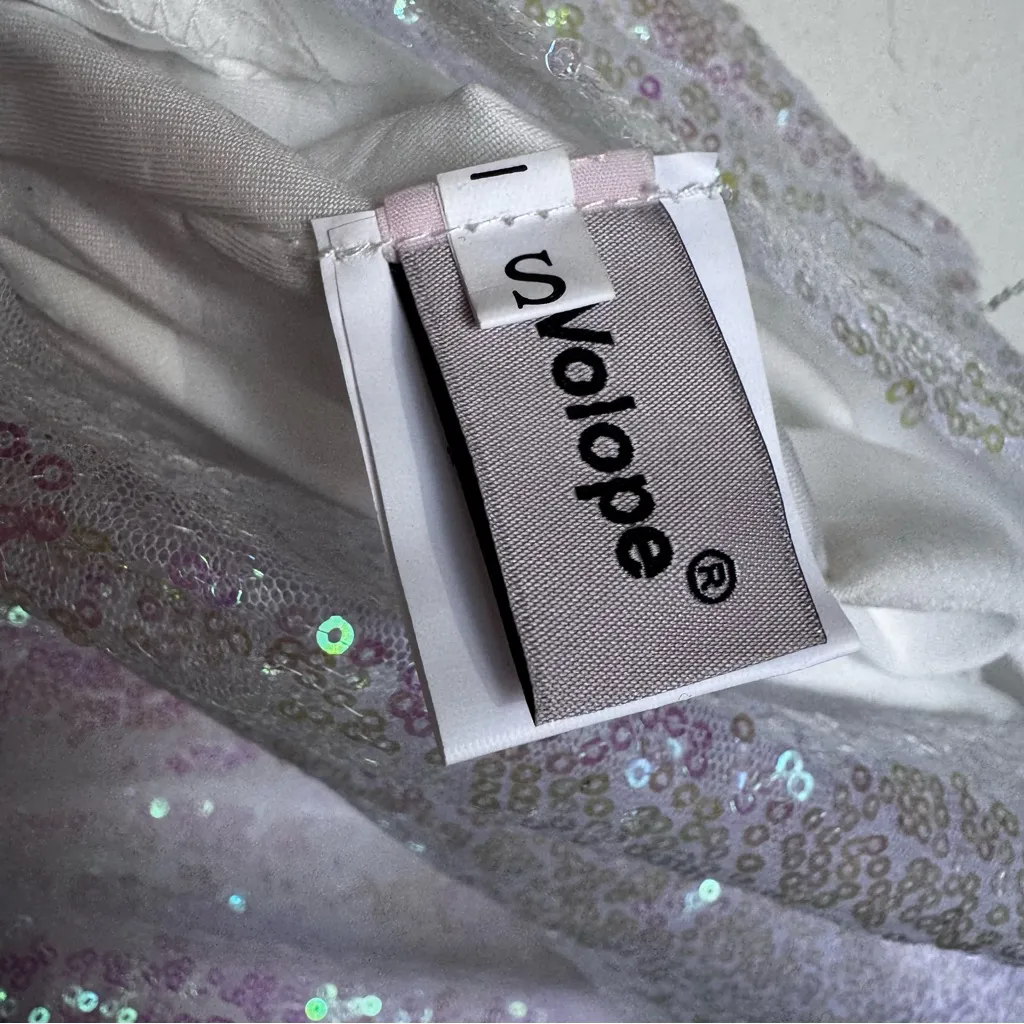 NWOT Iridescent Sequin Halter Dress – Size Small White - Image 5