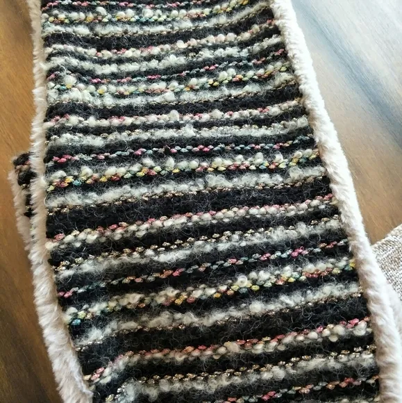 Madison 88 Scarf - Image 2