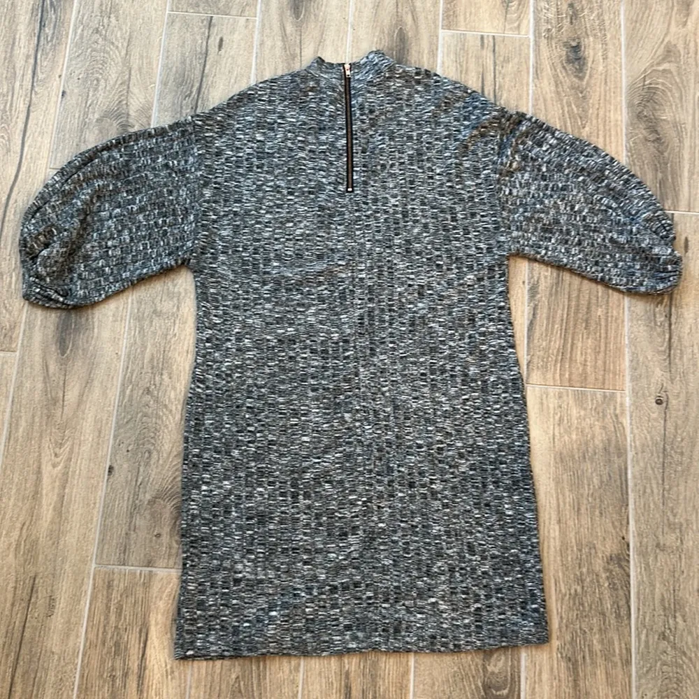 Dress Size L - Image 6