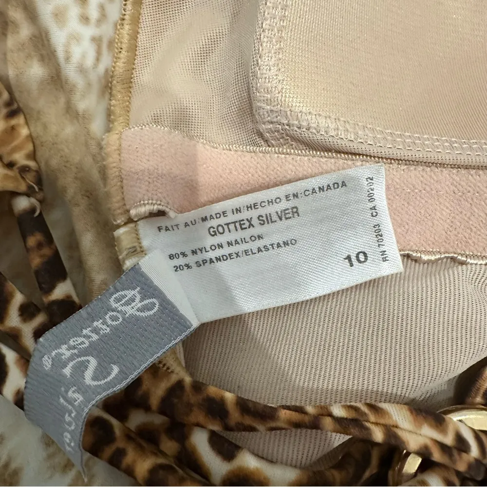 Vintage 1980/1990s Gottex Silver Animal Print One - Image 4