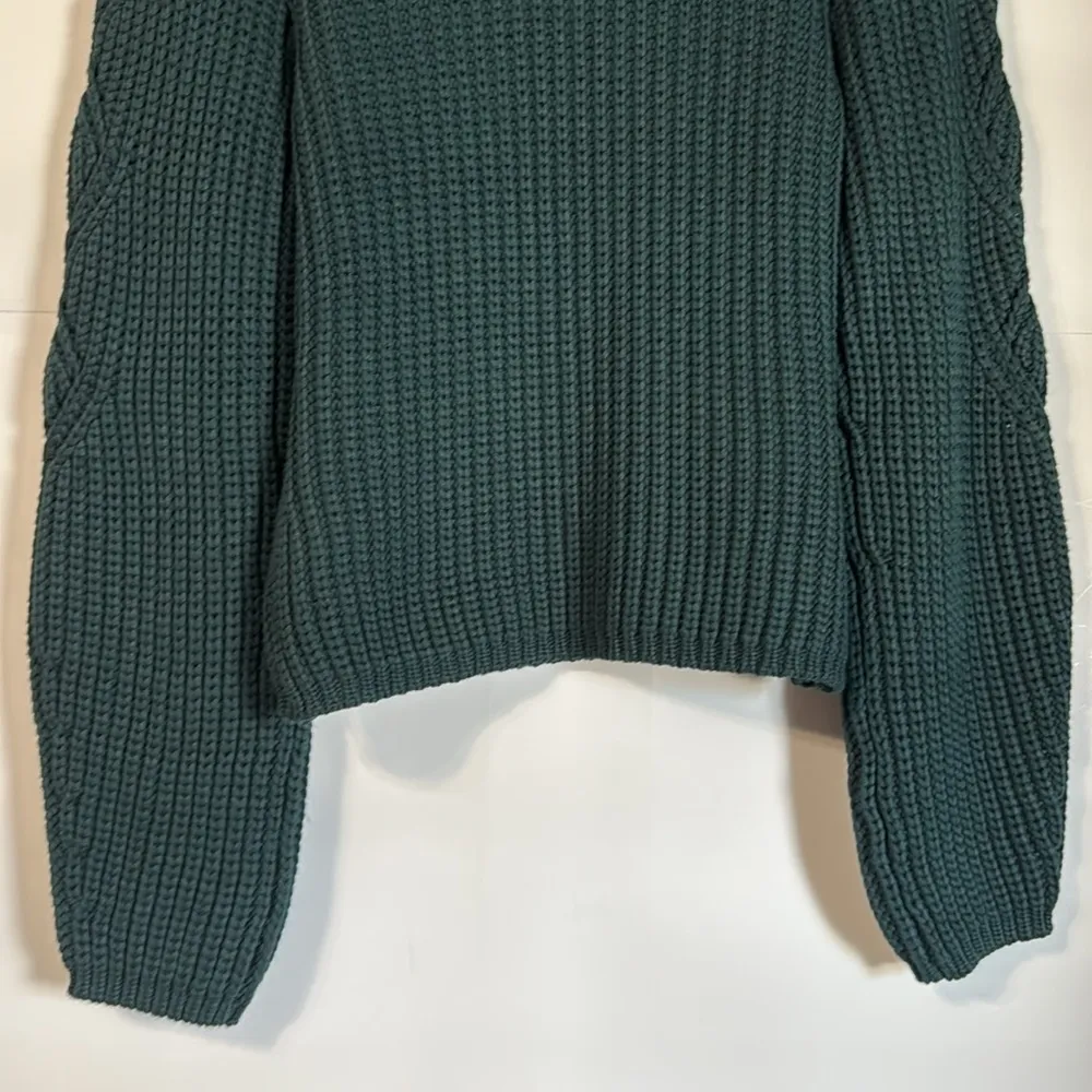 EXPRESS Emerald Green Ribbed V Neck Sweater Size L - Image 12