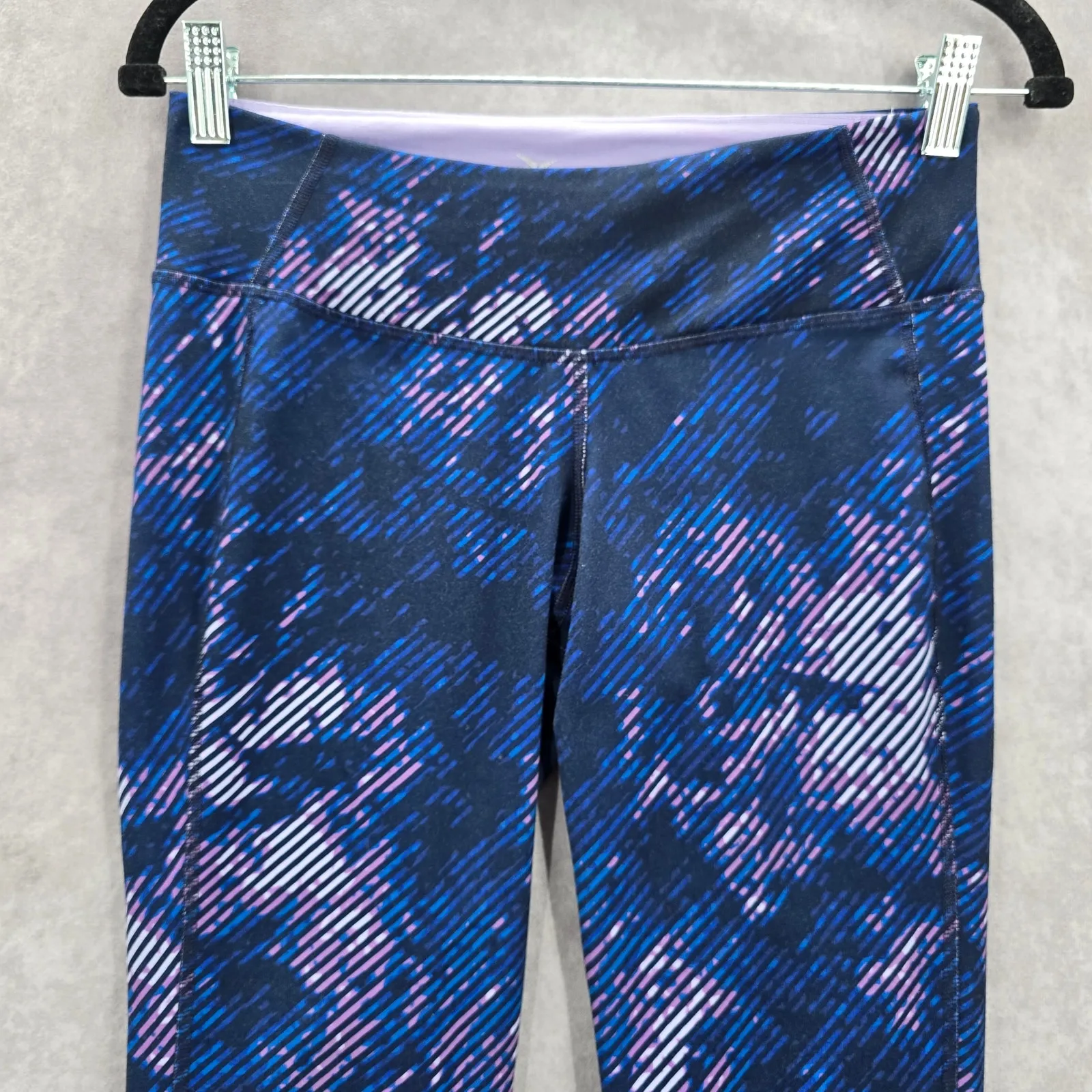 Old Navy Active Cropped Capri Blue Purple Yoga Stretch Pants Leggings M Medium - Image 3