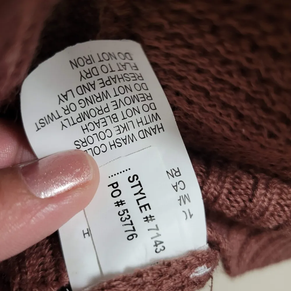 Love Change terracotta cutout sweater size small - Image 8